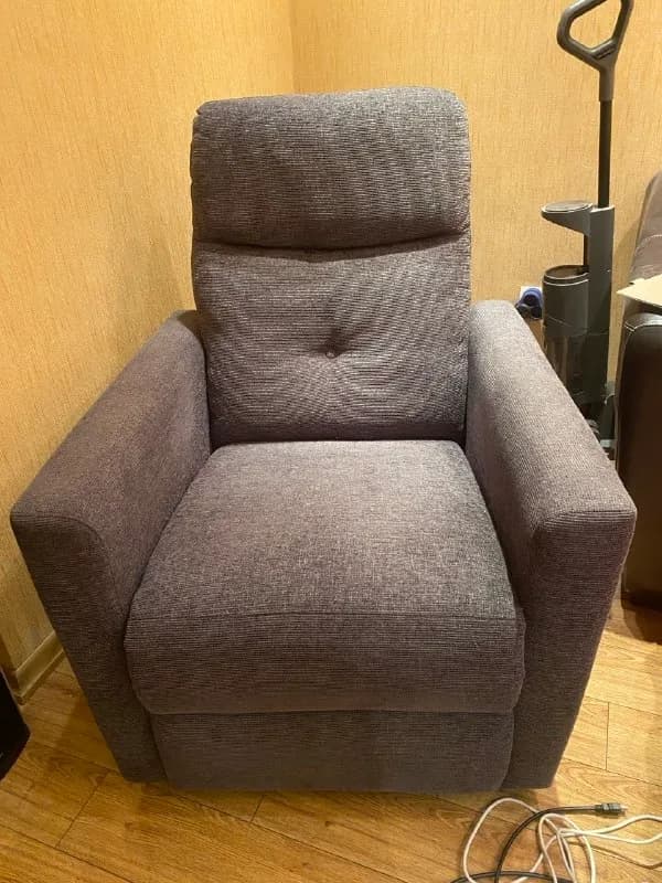 1. Раскладное кресло из JYSK — Тбилиси — 280 ₾
