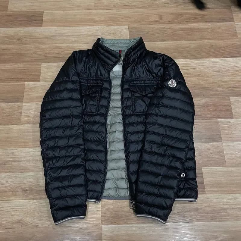 Moncler, состояние хорошее, размер M. — Тбилиси — 200 $