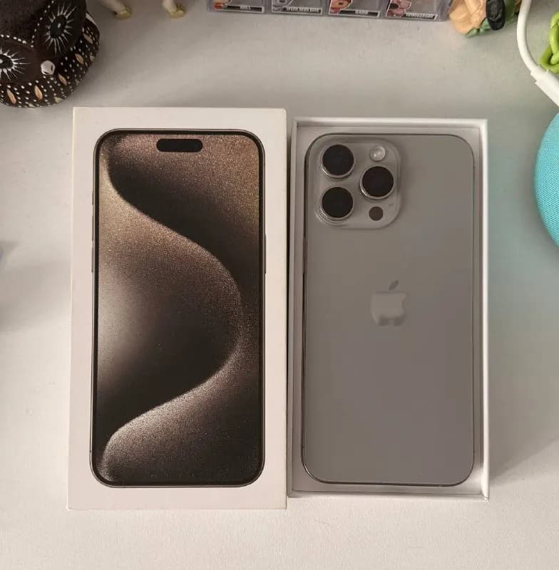 iphone 15pro max 256 Мб — Батуми — 2 000 ₾