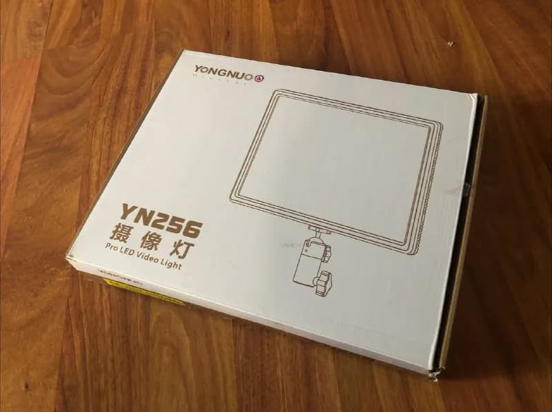 Yongnuo YN256 bi-color — Тбилиси — 70 $