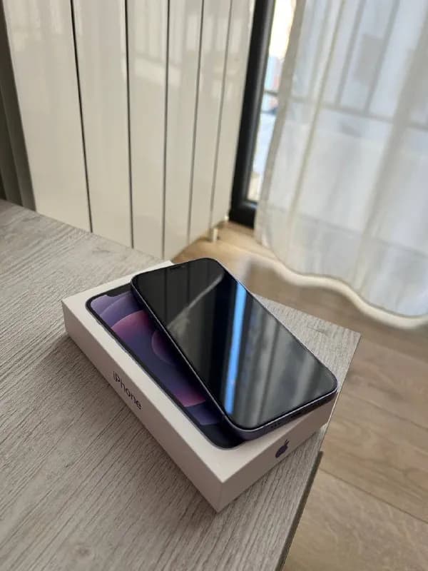iphone 12 — Тбилиси — 1 600 ₾