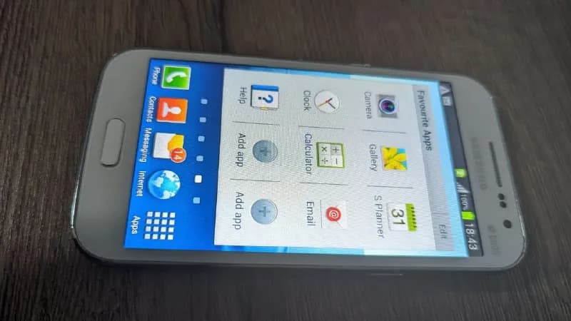 Samsung duos, 2sim, 40 лари — Тбилиси — 40 ₾