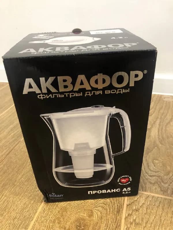 4,2 литра, качество пластика отличное, bpa free, могу продать комплектом так и по отдельности. Пишит — Тбилиси