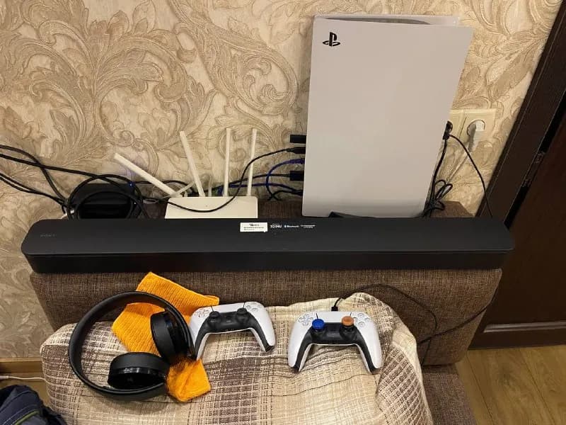 PlayStation 5 (ps 5), с 2мя контроллерам и беспроводной гарнитурой. — Тбилиси — 1 400 ₾