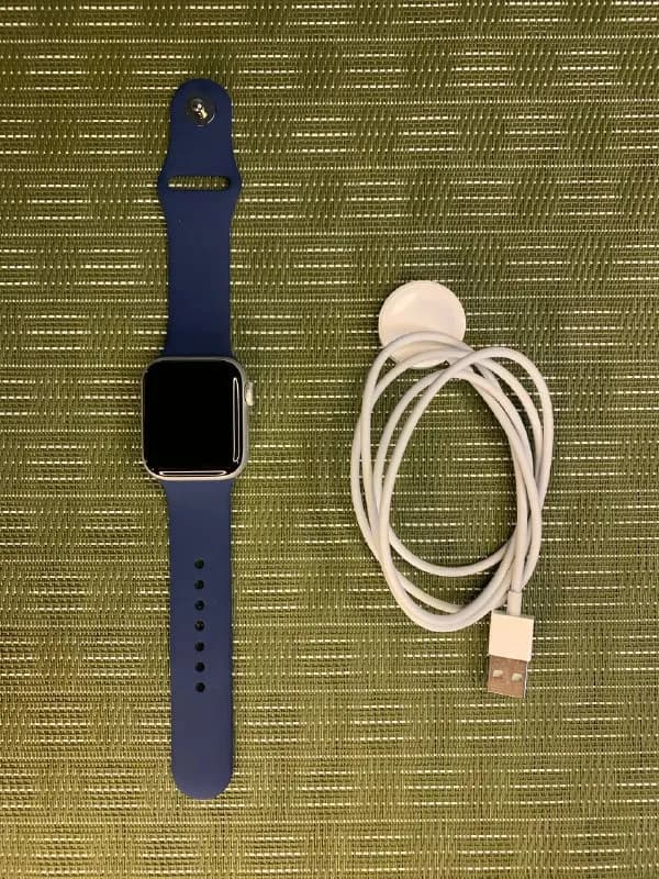 Apple Watch 6 40 mm — Тбилиси — 600 ₾