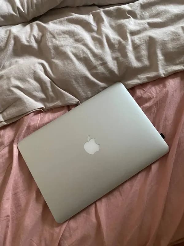 Macbook air ‘13, 2013, 256 gb, 8 gb, Intel Core i5 — Тбилиси — 400 $