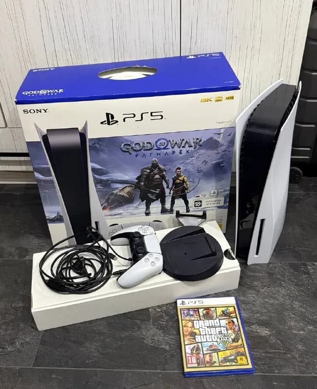 PlayStation 5 Disc version (PS5) в отличном состоянии. Играл мало, обращался бережно, чистил от пыли — Тбилиси — 1 150 ₾