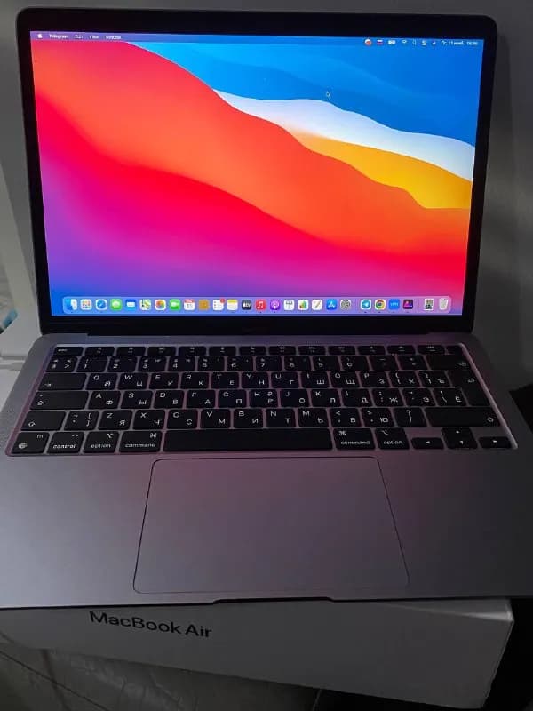 MacBook Air 13 — Тбилиси — 3 100 ₾