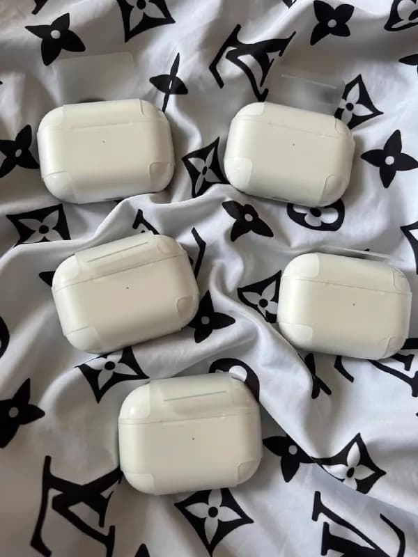 Air Pods Pro Цена 450 Лари. — Тбилиси — 450 ₾