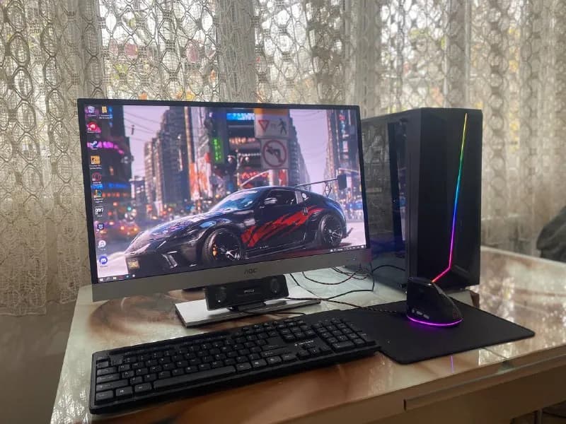 Full stack. Все в комплекте что видите на фото. Игровой пк который тянет большинство игр, монитор 27 — Тбилиси — 1 450 ₾