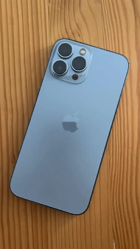 IPhone 13 Pro Max 1TB — Батуми — 520 $