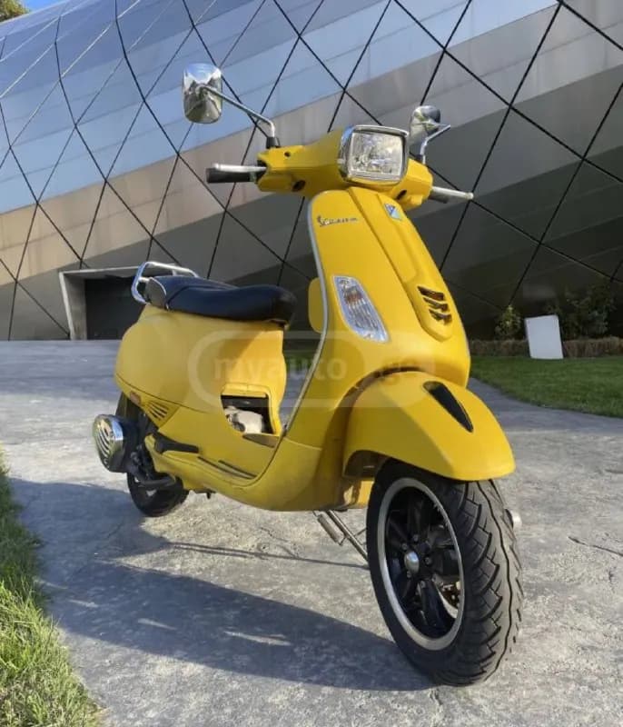 Vespa от 125 кубов, бюджет плюс-минус 3000 gel (рассматриваю варианты) — Тбилиси — 3 000 ₾
