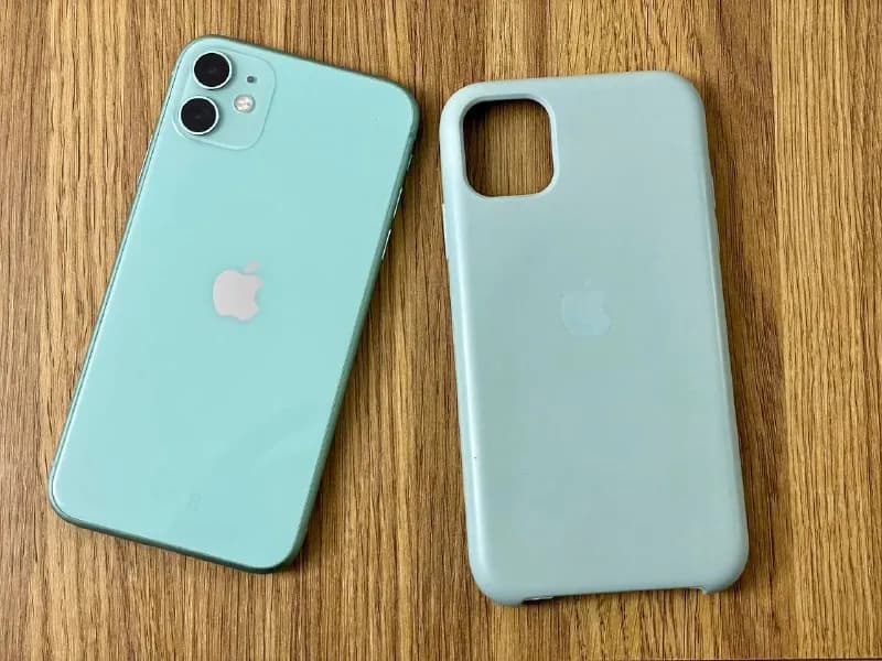 IPhone 11 на 64 гб. Не бит не крашен😅 — Тбилиси — 900 ₾