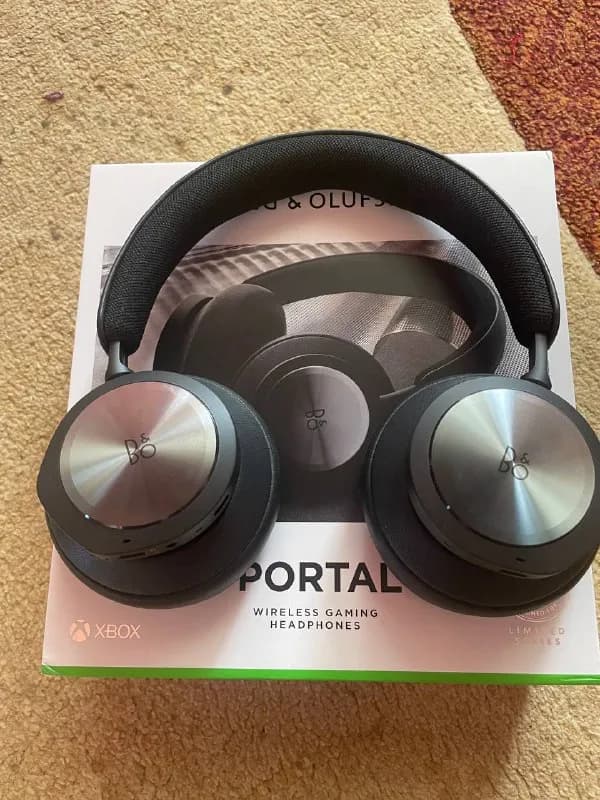 Bang olufsen portal (с шумоподавлением, легко подключаются к xbox) в идеальном состоянии, почти не — Тбилиси — 999 ₾