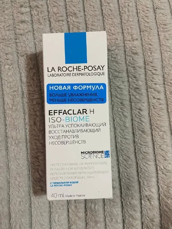 40 лари или обменяю на крем из другой линейки la roche (этот меня не спас от моей проблемы) — Тбилиси — 40 ₾