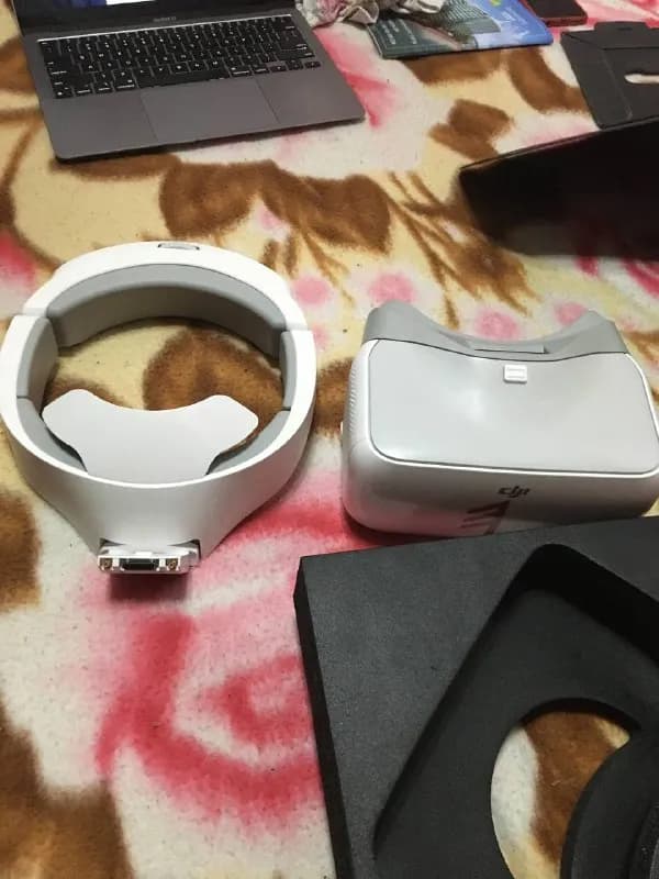 dji goggles состояние новых, полный комплект 999 gel — Тбилиси — 999 ₾