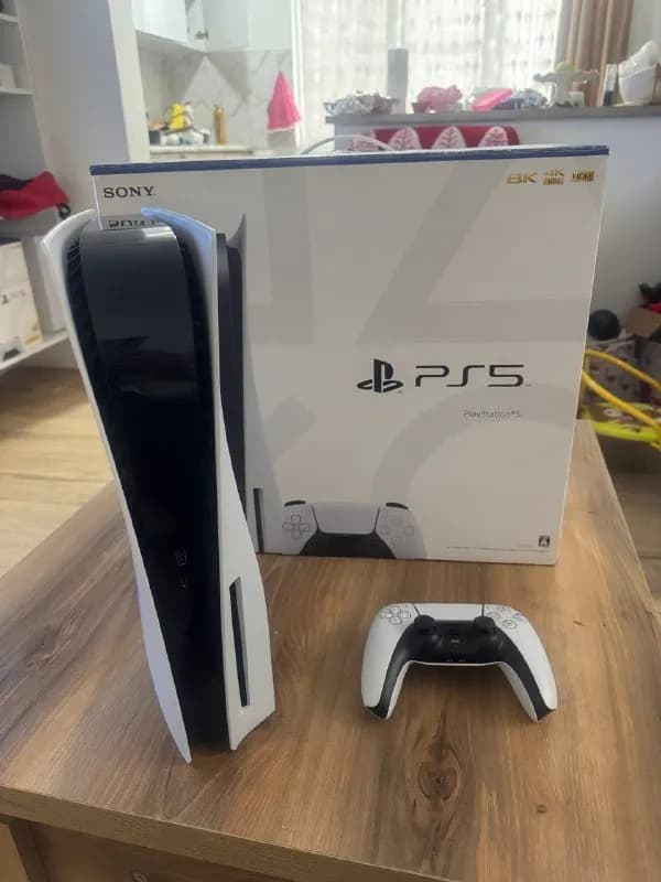 PlayStation 5 1050 лари дисковая версия — Батуми — 51 050 ₾