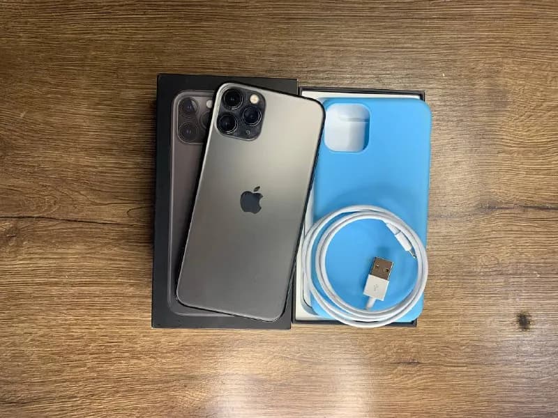 iPhone 11 про 64 гб — Тбилиси — 1 300 ₾