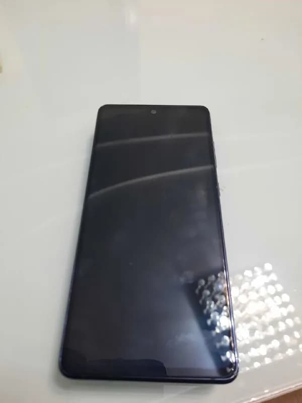 S20 fe 5g 8 128, Snapdragon 865. Продам за 900, гарантия ещё 3 месяца. Обмен возможен на iPhone или — Тбилиси