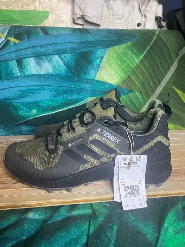 Adidas terrex swift r3 gtx, новые, была только примерка, 42 размер, Сабуртало — Тбилиси — 370 ₾