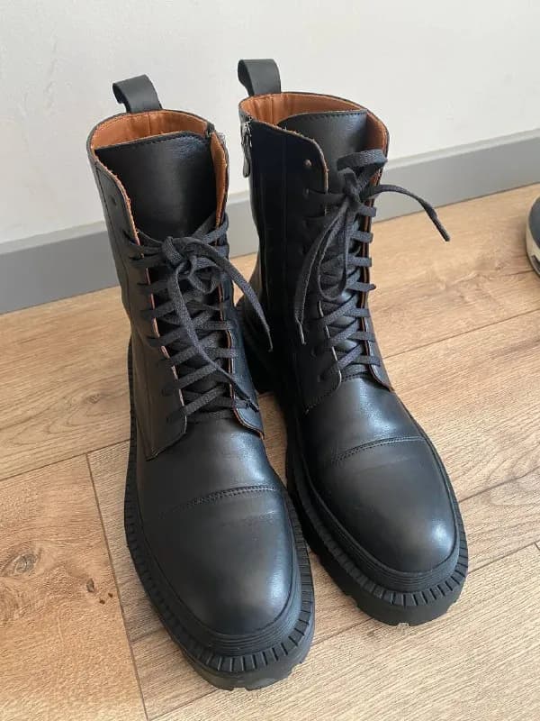 Libens, — Тбилиси — 250 ₾