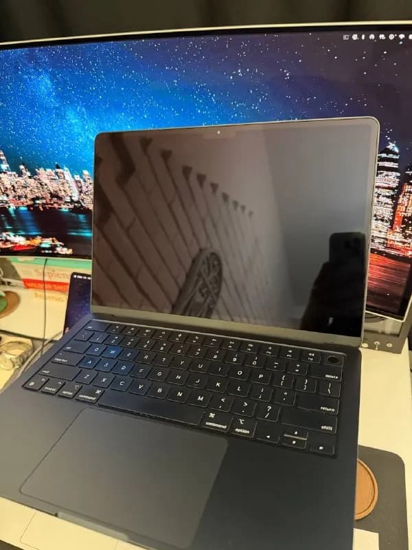 MacBook Air M2 (8/256) — Тбилиси — 1 900 ₾
