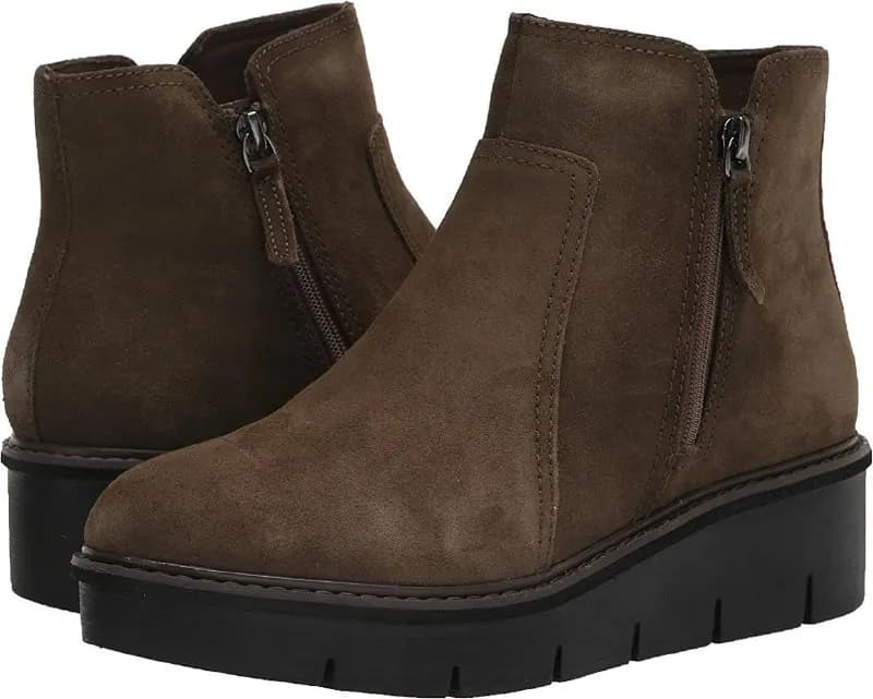 Clarks, в коробке. Натуральная замша, демисезонные. Размер 39-39.5 — Тбилиси — 280 ₾