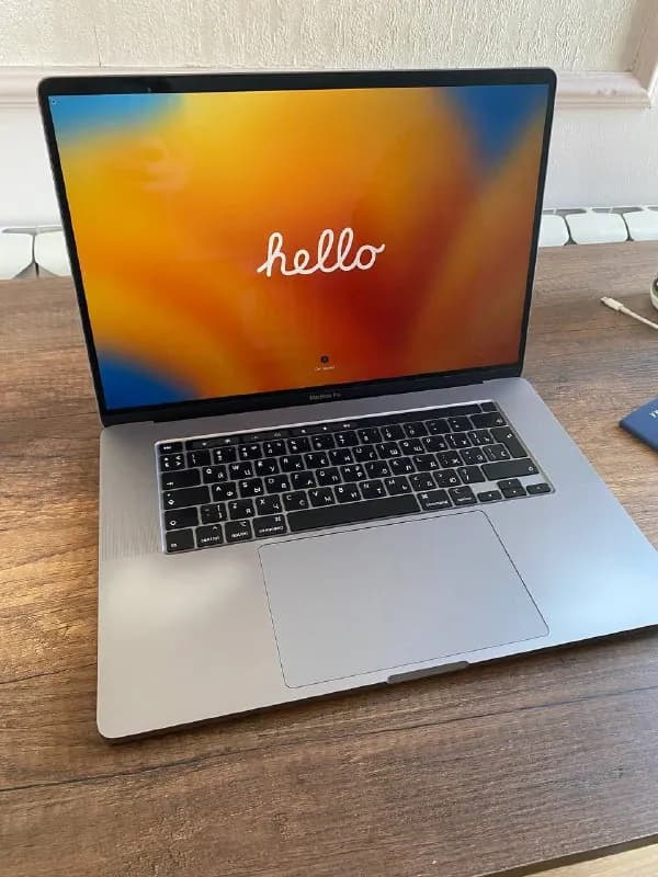 MacBook Pro 16 2019, Intel Core i7, RAM 16 ГБ, SSD 512 ГБ, SpaceGray. — Тбилиси — 3 300 ₾