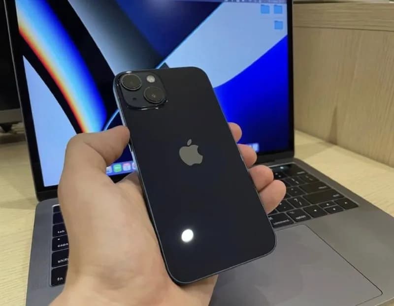 iPhone 13 128Gb sim free как новый! Телефон в идеале почти не использовался батарея 100% полный комп — Тбилиси — 1 900 ₾