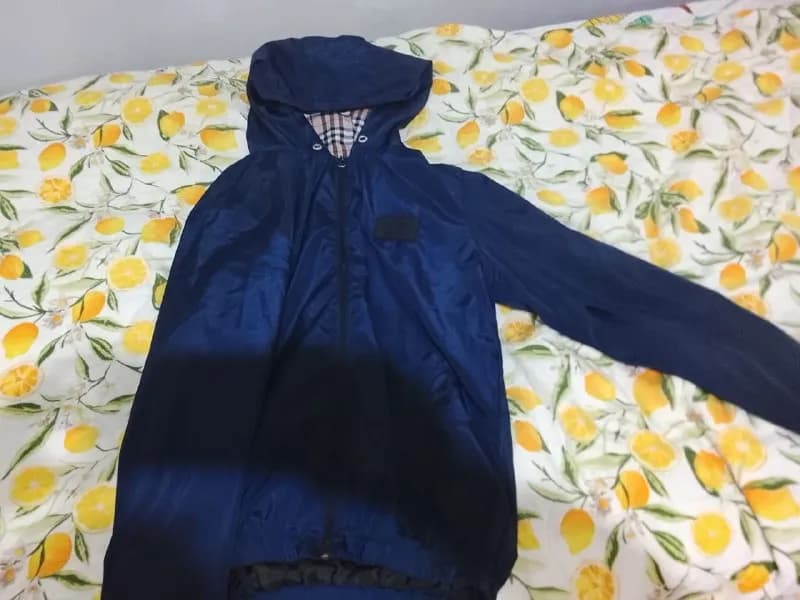 Ветровка BURBERRY S/XS — Батуми — 60 ₾