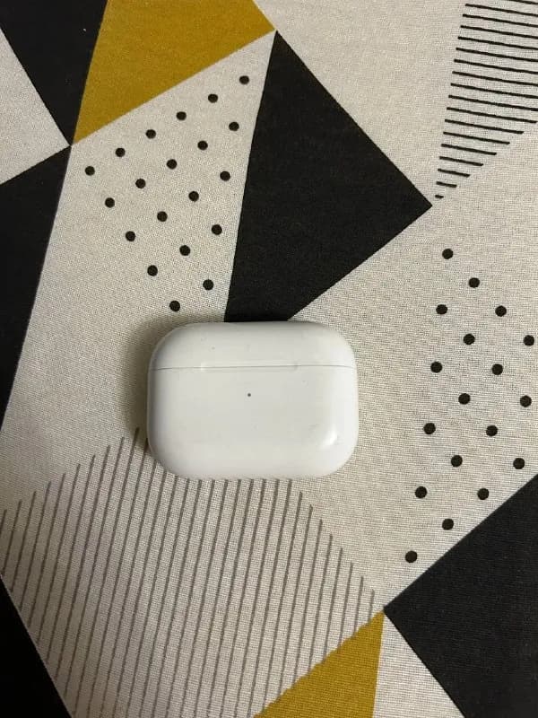 Airpods Pro оригинальные, звук идеальный. 160 лар — Батуми — 160 ₾