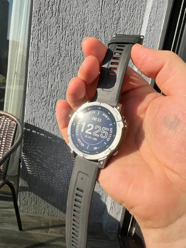 Garmin Fenix 7, не солар, не сапфир. В использовании месяц. Полный комплект с коробкой и гарантией. — Тбилиси — 1 960 ₾