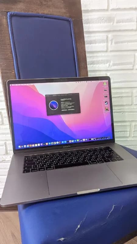 MacBook pro 15, 2017, intel 2.9 quad core, 16gb ram, SSD 500gb, 95 циклов зарядки, держит заряд отли — Тбилиси — 3 200 ₾