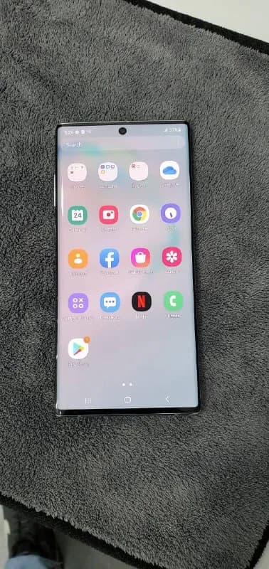 Samsung Galaxy Note 10 +, американский 12/256 гигов. Цена 1350 лари. Абсолютно новый. Гарантия 6 мес — Тбилиси — 1 350 ₾