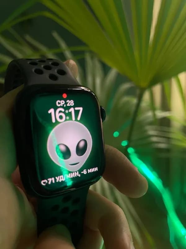 Apple Watch 7 Nike Edition 41 mm. — Тбилиси — 700 ₾