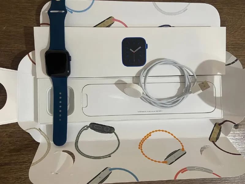 Apple Watch 6 40 mm — Тбилиси — 550 ₾