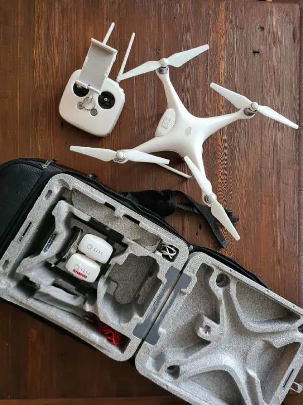 Selling used DJI Phantom 4 Pro — Тбилиси — 1 300 ₾