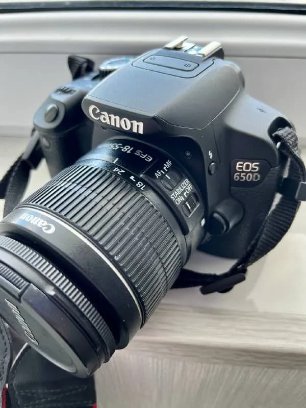 Canon 650d + объектив 18-55. Без сколов и потертостей, состояние отличное, только для домашних фото — Тбилиси — 250 $
