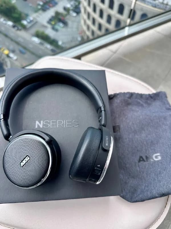 AKG N60NC Wireless — премиальные компактные hi-fi наушники от AKG — Батуми — 300 ₾