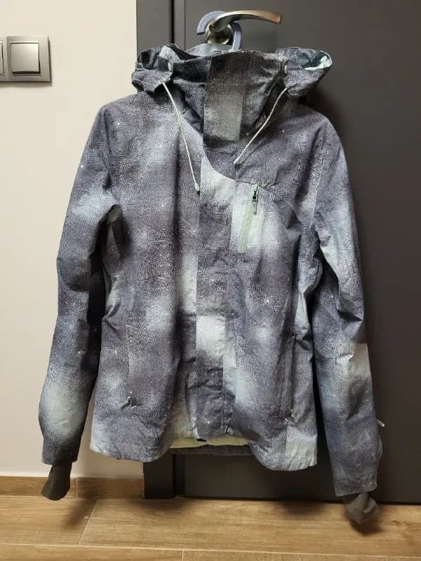 Roxy (мембрана Gore-Tex), S — Батуми — 200 ₾