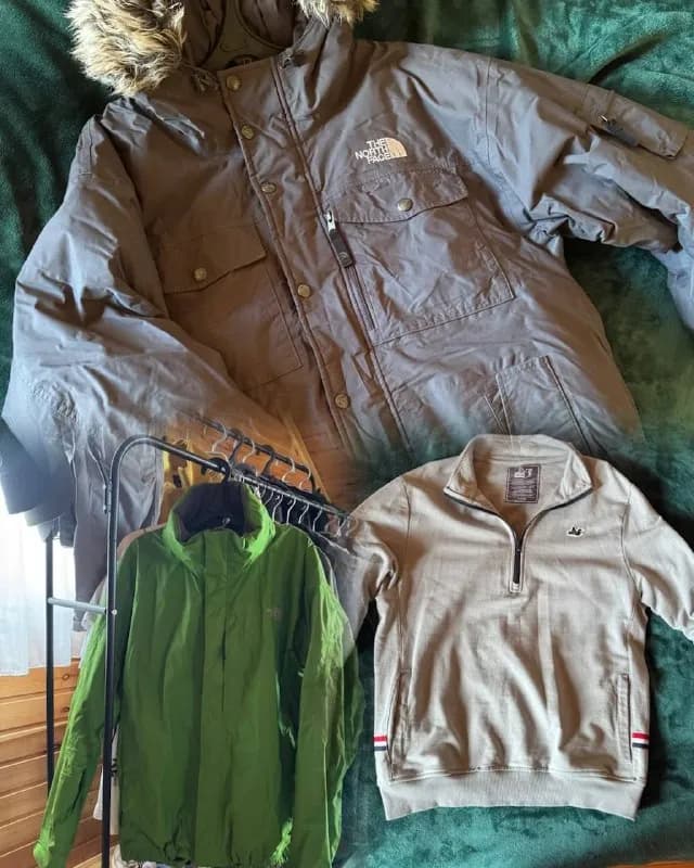 Fred Perry, размер М-L — 100 лар — Батуми — 100 ₾