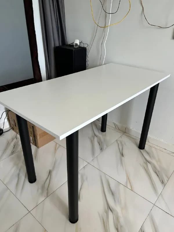 Стол 120×60 новый — Батуми — 120 ₾