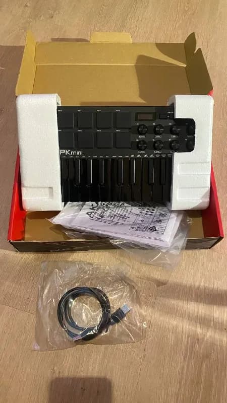 akai mpk mini 3 black — Тбилиси — 600 ₾