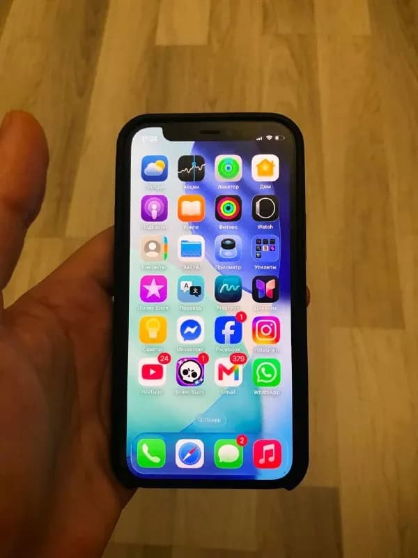 IPhone 12 mini в хорошем состояние у телефона нечего не менялось АКБ 86% 64гб — Батуми — 400 ₾
