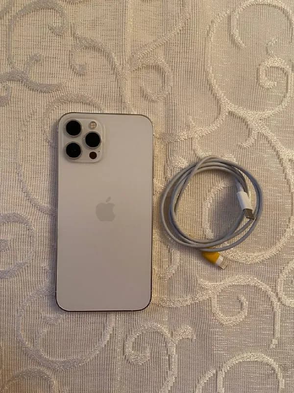 iPhone 12 Pro Max 128 gb — Тбилиси — 1 800 ₾