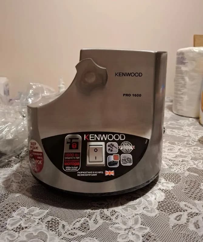 Kenwood PRO1600, все запчасти имеются + книга рецептов, 300 лари. — Тбилиси — 300 ₾