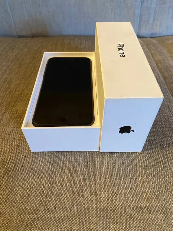 IPhone 7 (32 GB) 200 GEL — Тбилиси — 200 ₾