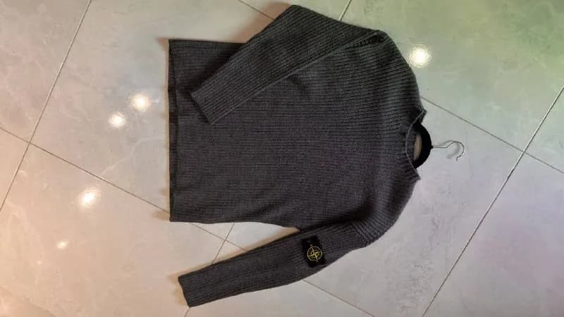 200$ есть два цвета — Батуми — 200 $