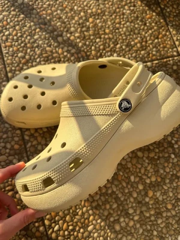 Crocs бежево-молочные, размер 39-40 — Батуми — 135 ₾