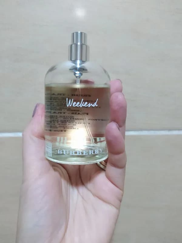 Burberry Weekend новодел — 100 лари. — Тбилиси — 100 ₾